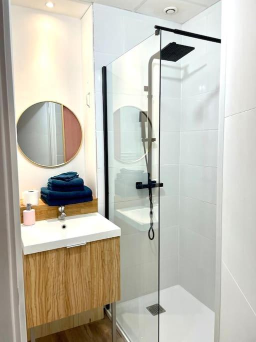 Apartament Le Petit Nid D'Aline, Hyper-Centre, Parking Prive Arras Zewnętrze zdjęcie