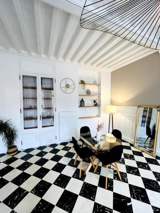 Apartament Le Petit Nid D'Aline, Hyper-Centre, Parking Prive Arras Zewnętrze zdjęcie